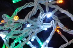 FY-60110 LED圣诞灯球泡灯串链 FY-60110 LED便宜的圣诞装饰灯球泡灯串链 led灯串