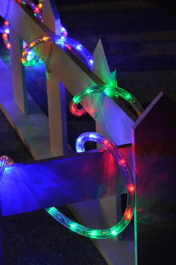 FY-60202价格便宜的圣诞装饰灯球泡灯串链